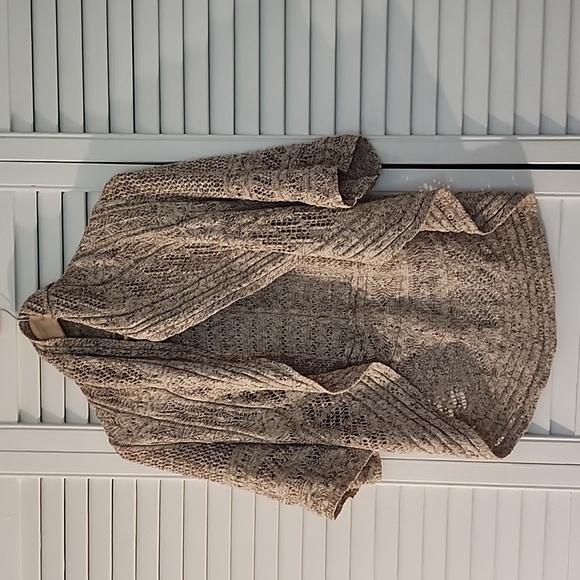 Cleo petite beige knit Cardigan. Size large neutral beige oatmeal colour. - Picture 1 of 4